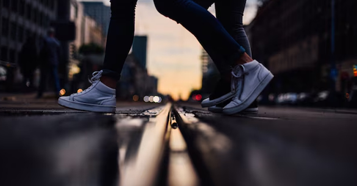 Walking 7,000 steps a day can reduce your risk of death, depression, and cancer: Report